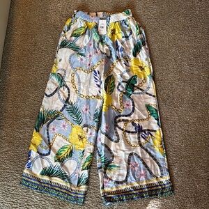 Daylin Satin-Feel Floral & Chain Print Pants – Lightweight & Luxe